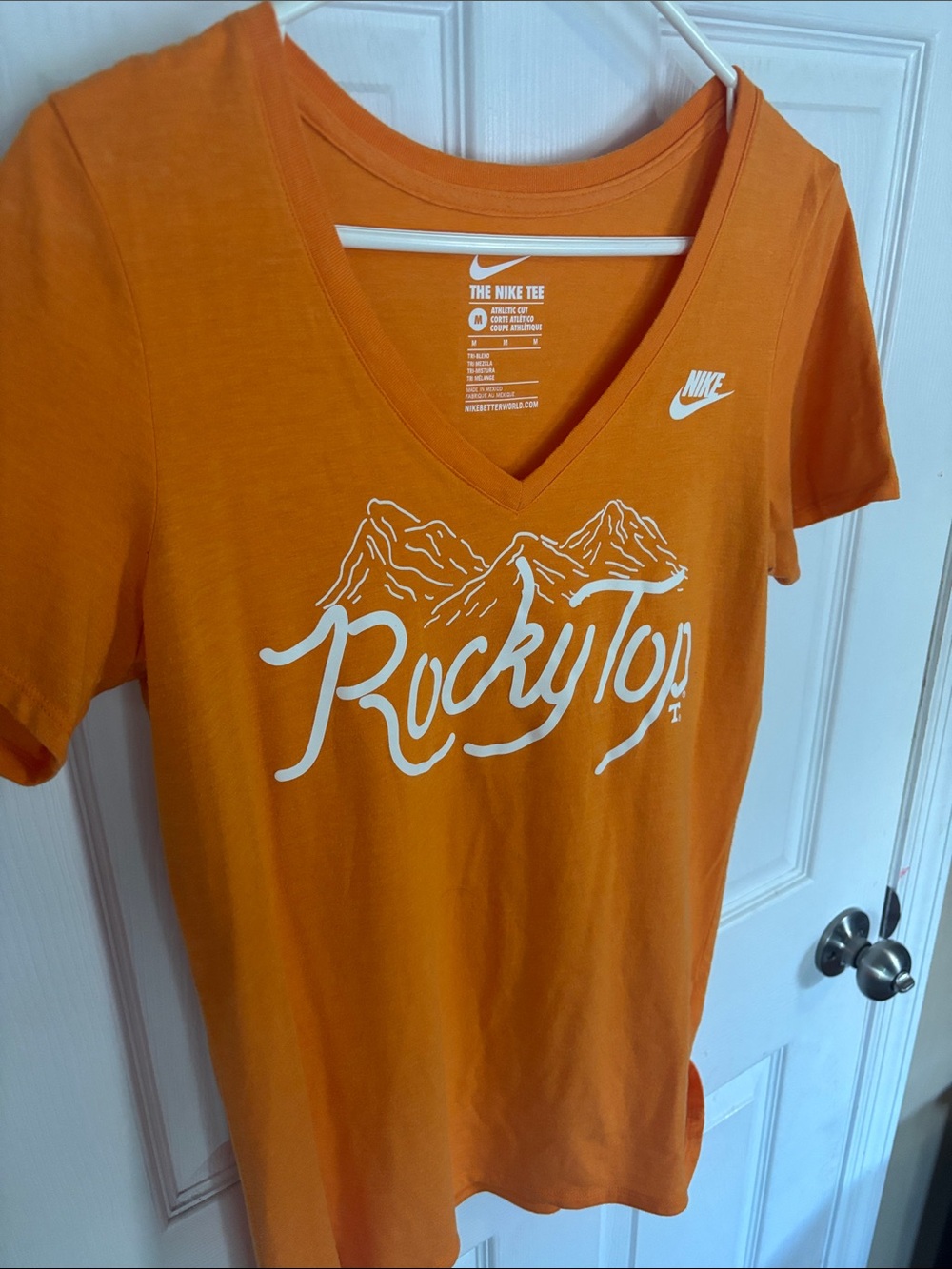 Nike Women's Orange Athletic Cut V-Neck 'Rocky Top' Graphic Tee - Picture 6 of 7